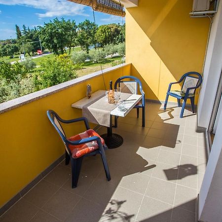 Apartman Vlado Apartment Върсар Екстериор снимка