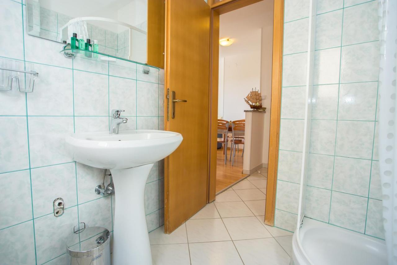 Apartman Vlado Apartment Върсар Екстериор снимка