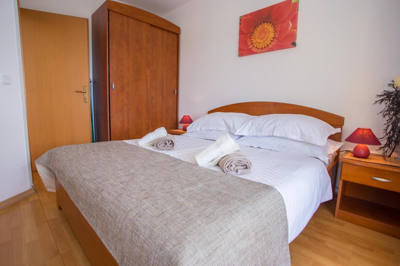 Apartman Vlado Apartment Върсар Екстериор снимка