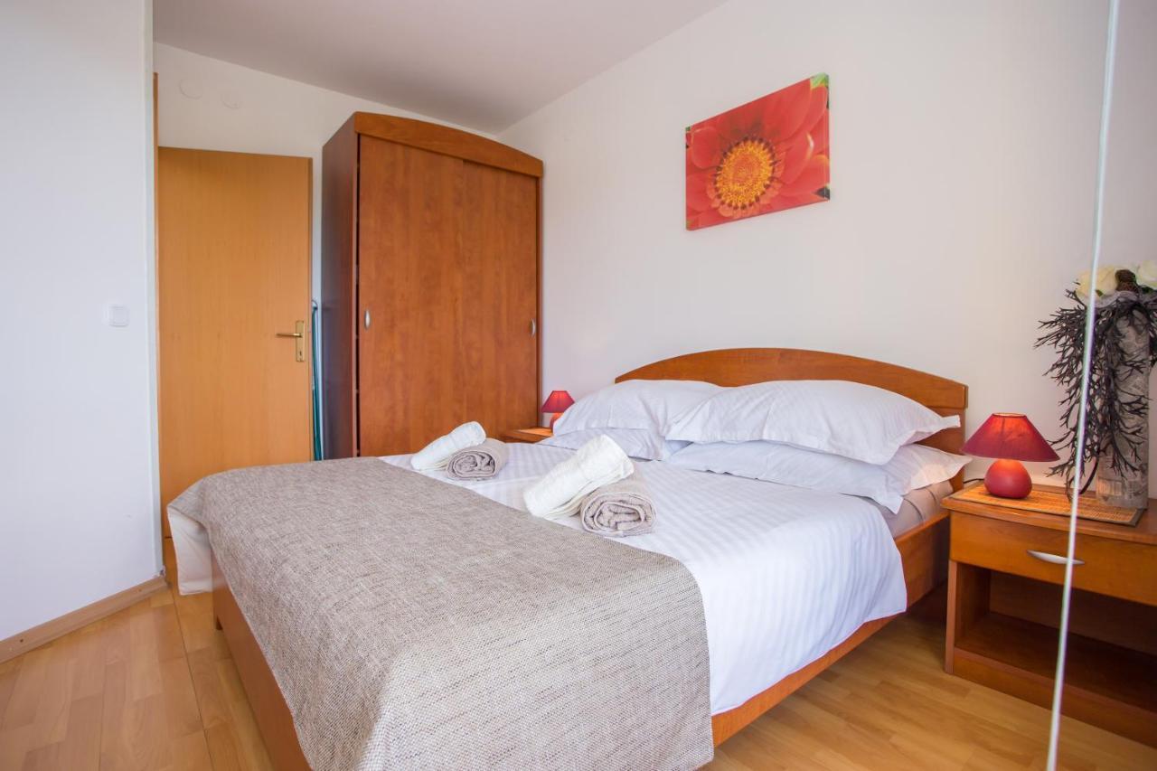 Apartman Vlado Apartment Върсар Екстериор снимка